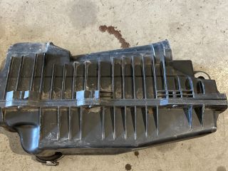 bontott PEUGEOT 207 Légszűrő Ház