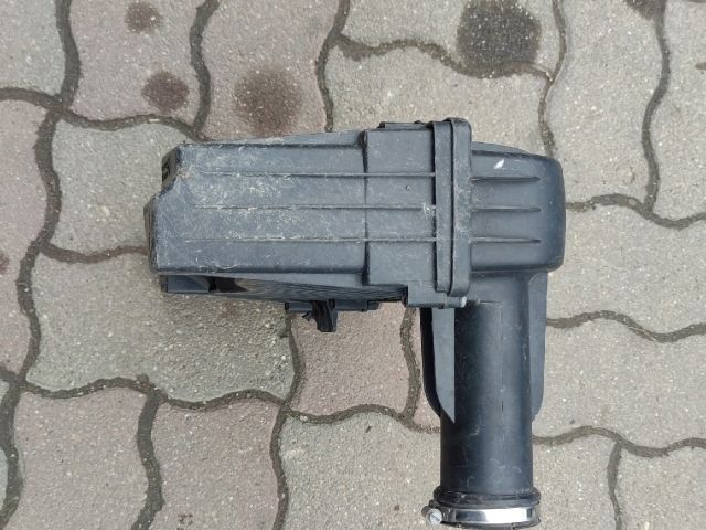 bontott PEUGEOT 207 Légszűrő Ház