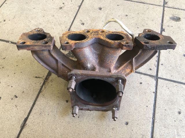 bontott PEUGEOT 207 Leömlő (Soros)