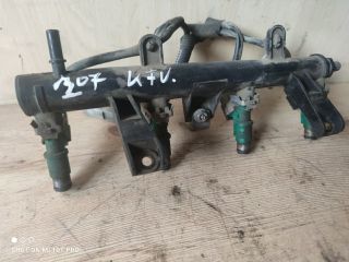 bontott PEUGEOT 207 Porlasztó Sor / Híd