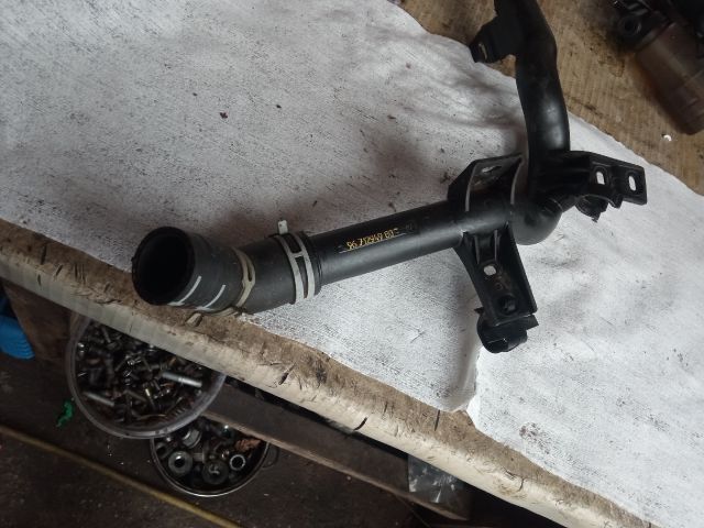 bontott PEUGEOT 207 Vízcső