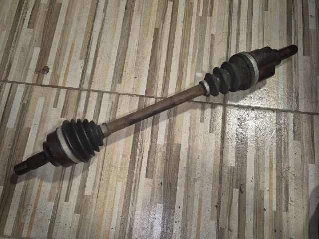 bontott PEUGEOT 207 Bal Féltengely