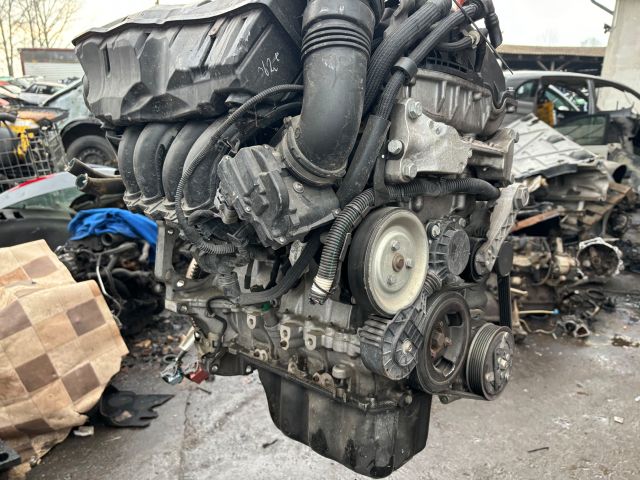 bontott PEUGEOT 207 Komplett Motor (Segédberendezésekkel)