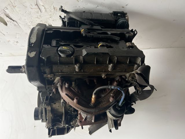 bontott PEUGEOT 207 Motor (Fűzött blokk hengerfejjel)