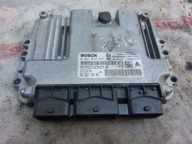 bontott PEUGEOT 207 Motorvezérlő