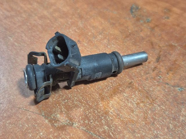 bontott PEUGEOT 207 Porlasztó (1 db)