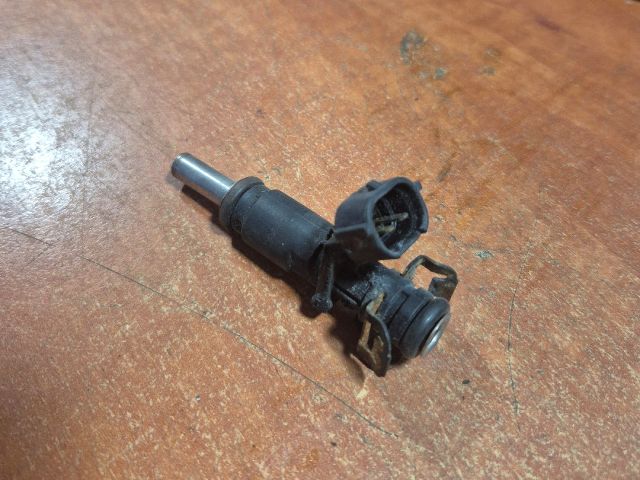 bontott PEUGEOT 207 Porlasztó (1 db)