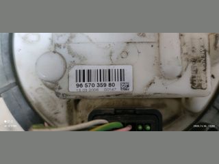 bontott PEUGEOT 207 Üzemanyag Szivattyú