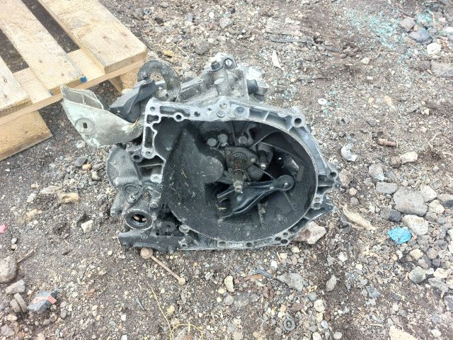 bontott PEUGEOT 207 Váltó (Mechanikus)