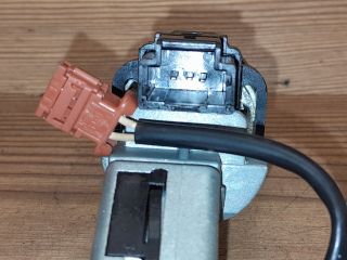 bontott PEUGEOT 207 Gyújtáskapcsoló