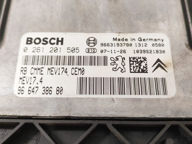 bontott PEUGEOT 207 Motorvezérlő
