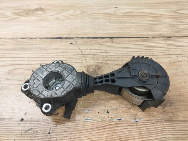 bontott PEUGEOT 207 Szíjfeszítő Görgő