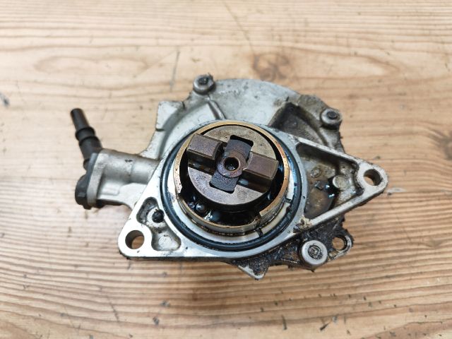 bontott PEUGEOT 207 Vákumpumpa