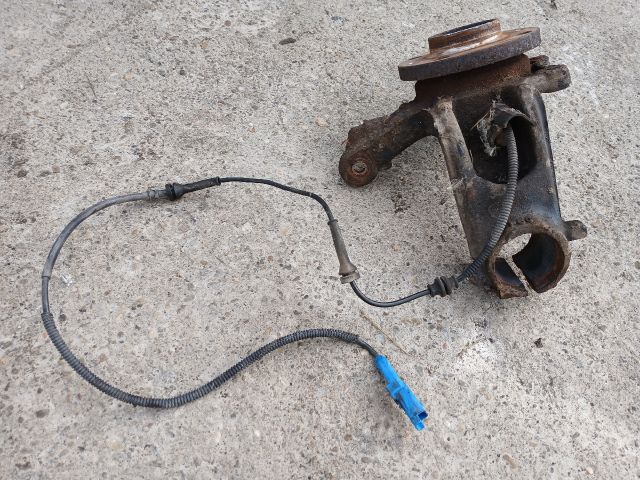 bontott PEUGEOT 207 Bal első Csonkállvány Kerékaggyal