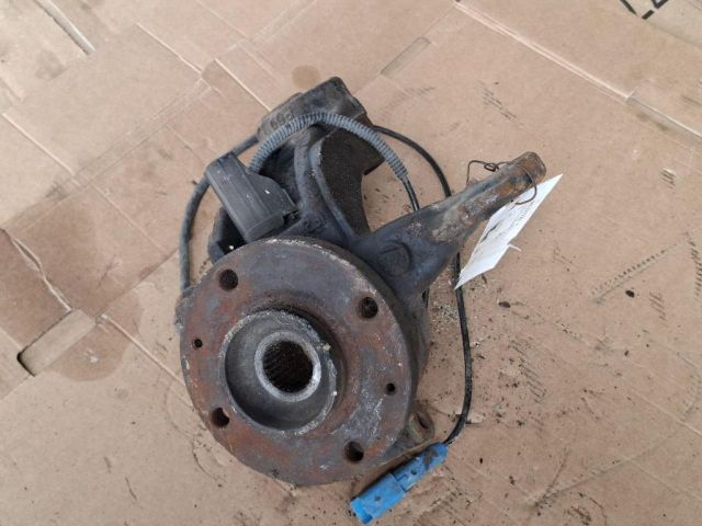 bontott PEUGEOT 207 Bal első Csonkállvány Kerékaggyal