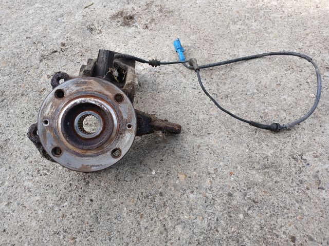 bontott PEUGEOT 207 Bal első Csonkállvány Kerékaggyal