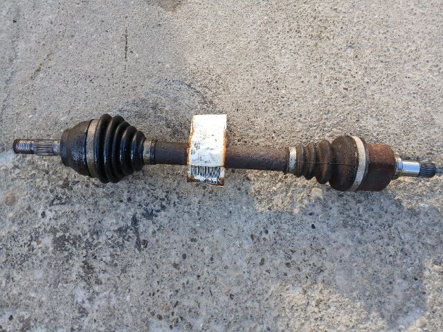 bontott PEUGEOT 207 Bal Féltengely