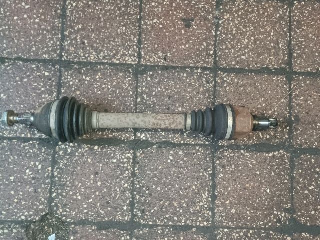 bontott PEUGEOT 207 Bal Féltengely