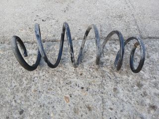 bontott PEUGEOT 207 Első Rugó