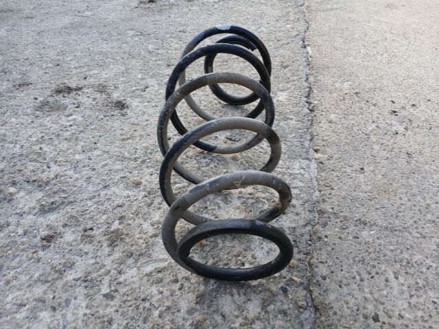 bontott PEUGEOT 207 Első Rugó