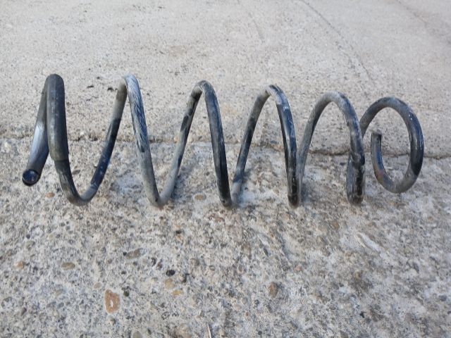 bontott PEUGEOT 207 Első Rugó