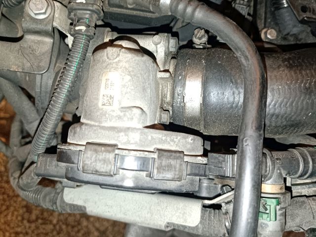 bontott PEUGEOT 207 Fojtószelep (Elektromos)