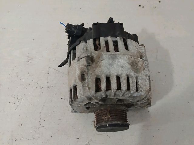 bontott PEUGEOT 207 Generátor