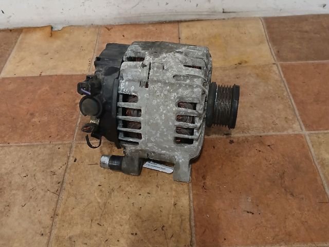 bontott PEUGEOT 207 Generátor