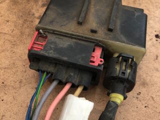 bontott PEUGEOT 207 Hűtőventilátor Relé