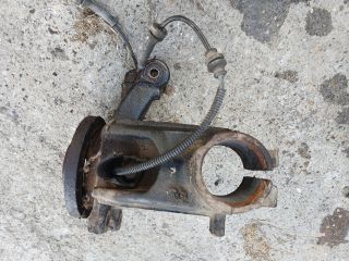 bontott PEUGEOT 207 Jobb első Csonkállvány Kerékaggyal