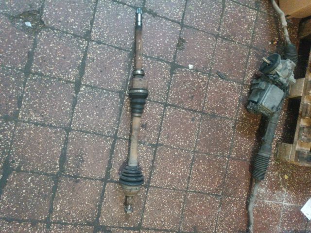 bontott PEUGEOT 207 Jobb Féltengely