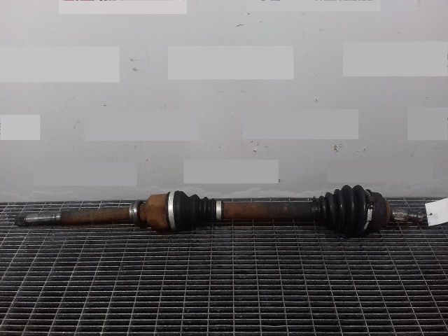 bontott PEUGEOT 207 Jobb Féltengely