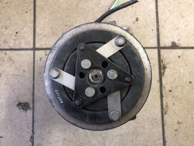 bontott PEUGEOT 207 Klímakompresszor