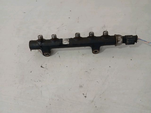 bontott PEUGEOT 207 Közösnyomócső