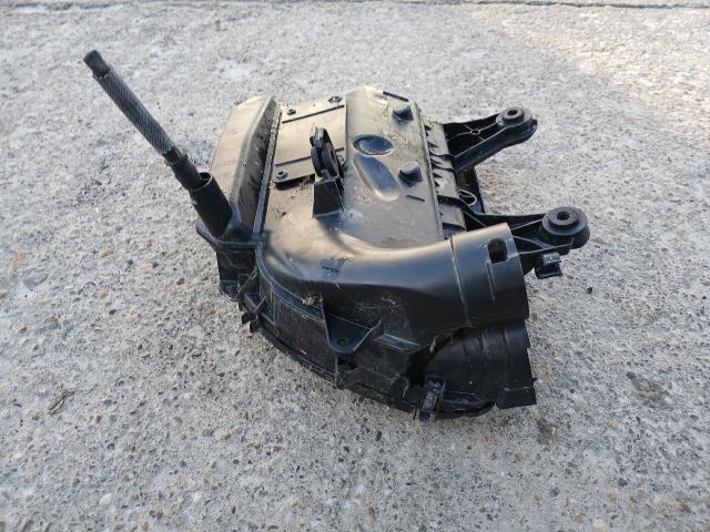 bontott PEUGEOT 207 Légszűrő Ház