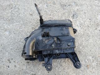 bontott PEUGEOT 207 Légszűrő Ház