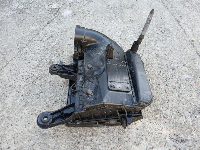 bontott PEUGEOT 207 Légszűrő Ház