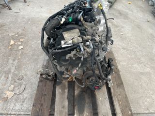 bontott PEUGEOT 207 Motor (Fűzött blokk hengerfejjel)