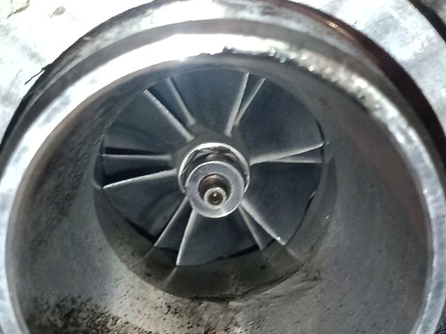 bontott PEUGEOT 207 Turbó