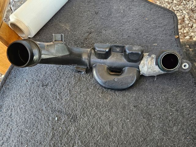 bontott PEUGEOT 207 Turbócső