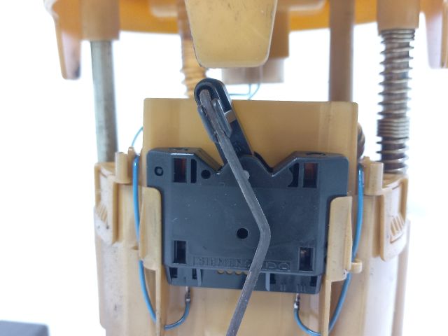 bontott PEUGEOT 207 Üzemanyagszint Jeladó