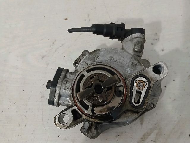 bontott PEUGEOT 207 Vákumpumpa