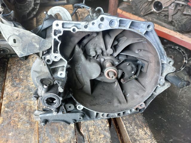 bontott PEUGEOT 207 Váltó (Mechanikus)