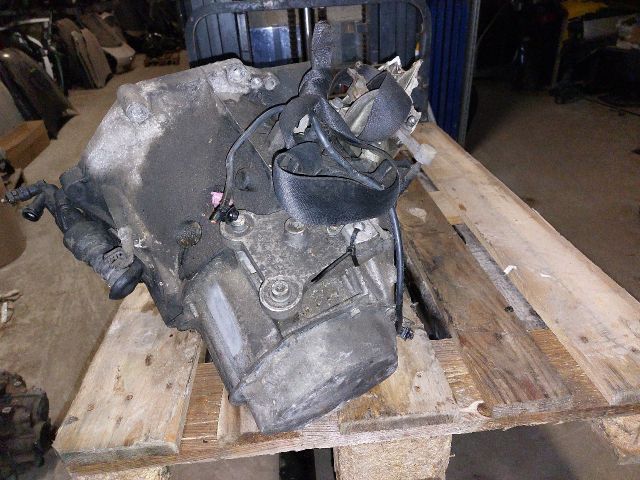 bontott PEUGEOT 207 Váltó (Mechanikus)