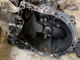 bontott PEUGEOT 207 Váltó (Mechanikus)