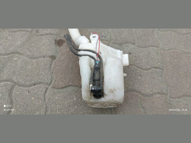 bontott PEUGEOT 207 Ablakmosó Tartály