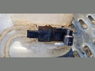 bontott PEUGEOT 207 Ablakmosó Tartály