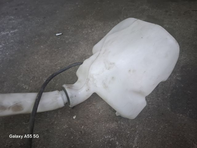 bontott PEUGEOT 207 Ablakmosó Tartály