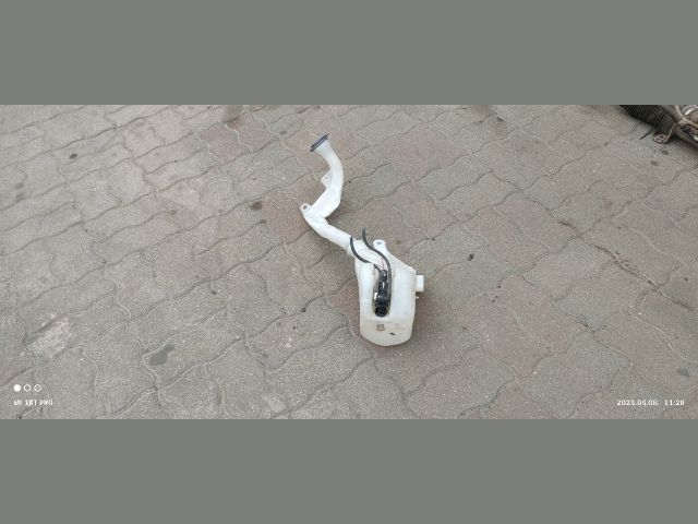 bontott PEUGEOT 207 Ablakmosó Tartály