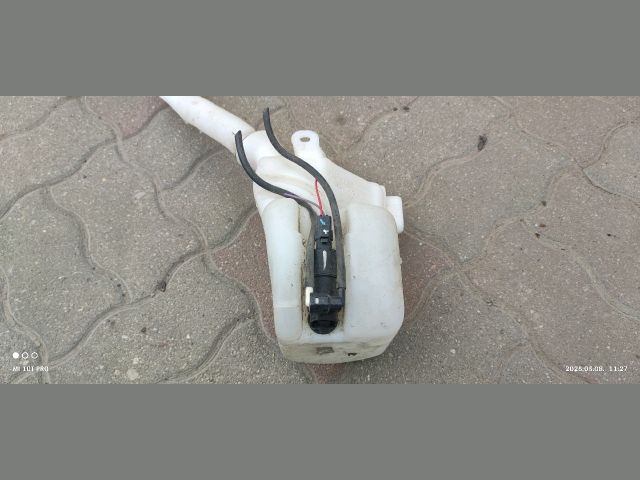 bontott PEUGEOT 207 Ablakmosó Tartály